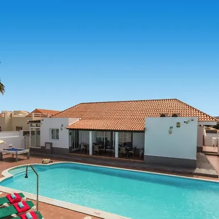 Esmeralda Villa *